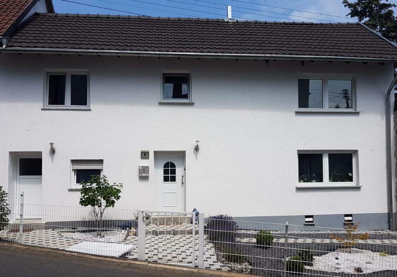 Westerwald Apartments Strassenhaus Exterior photo